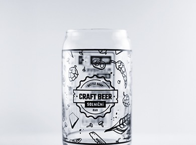 Dosenglas mit einem vollflächigen Craft-Beer-Dekor