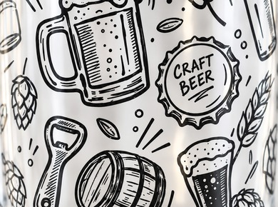 Rundum-Dekor mit Hopfen, Fass und weiteren Biermotiven